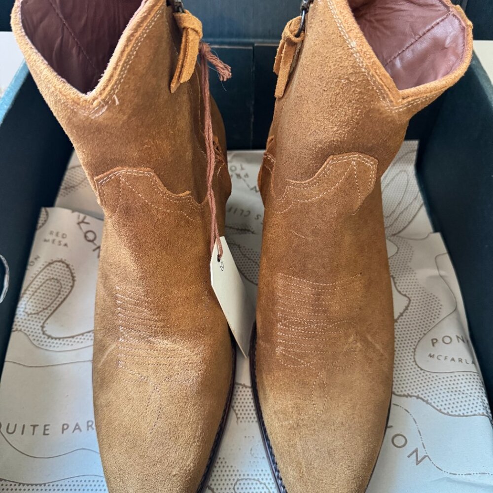 Tecovas.The Daisy in Sienna Suede. Size 9.5. NIB - Picture 2 of 7